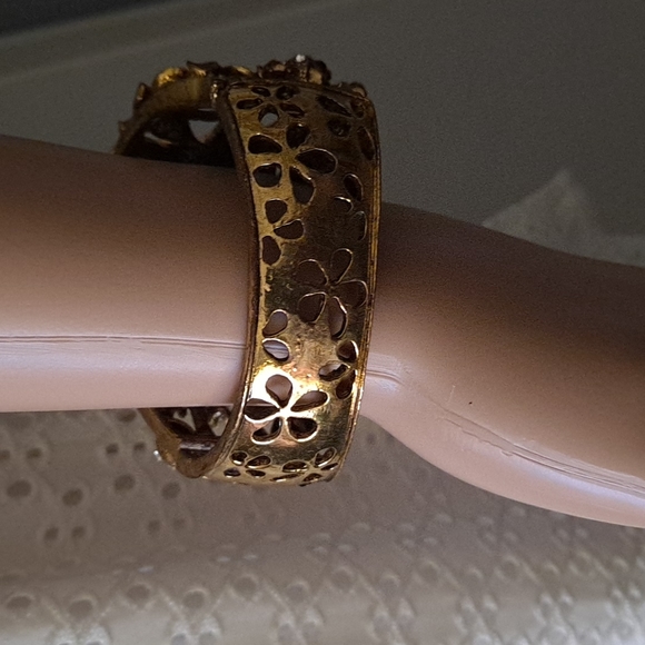 Bangle - Picture 3 of 4
